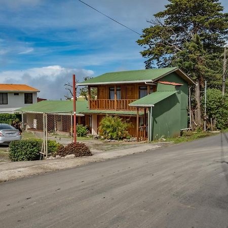 Cowboy Hostel - Habitaciones Con Bano Privado Monteverde ภายนอก รูปภาพ