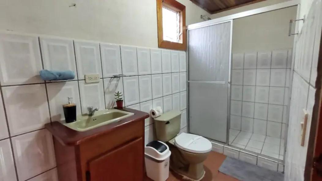Cowboy Hostel - Habitaciones Con Bano Privado Monteverde ภายนอก รูปภาพ