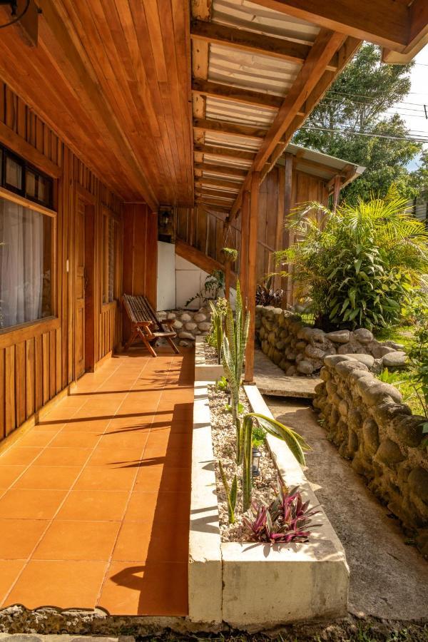 Cowboy Hostel - Habitaciones Con Bano Privado Monteverde ภายนอก รูปภาพ
